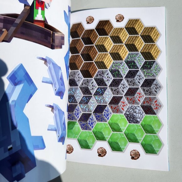 NEW Minecraft Official Aquatic Ocean Adventure Sticker Book 500 stickers - Picture 6 of 13